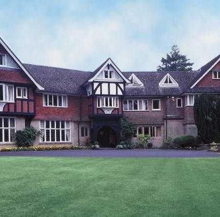 De Vere Venues Branksome Haslemere Exterior foto